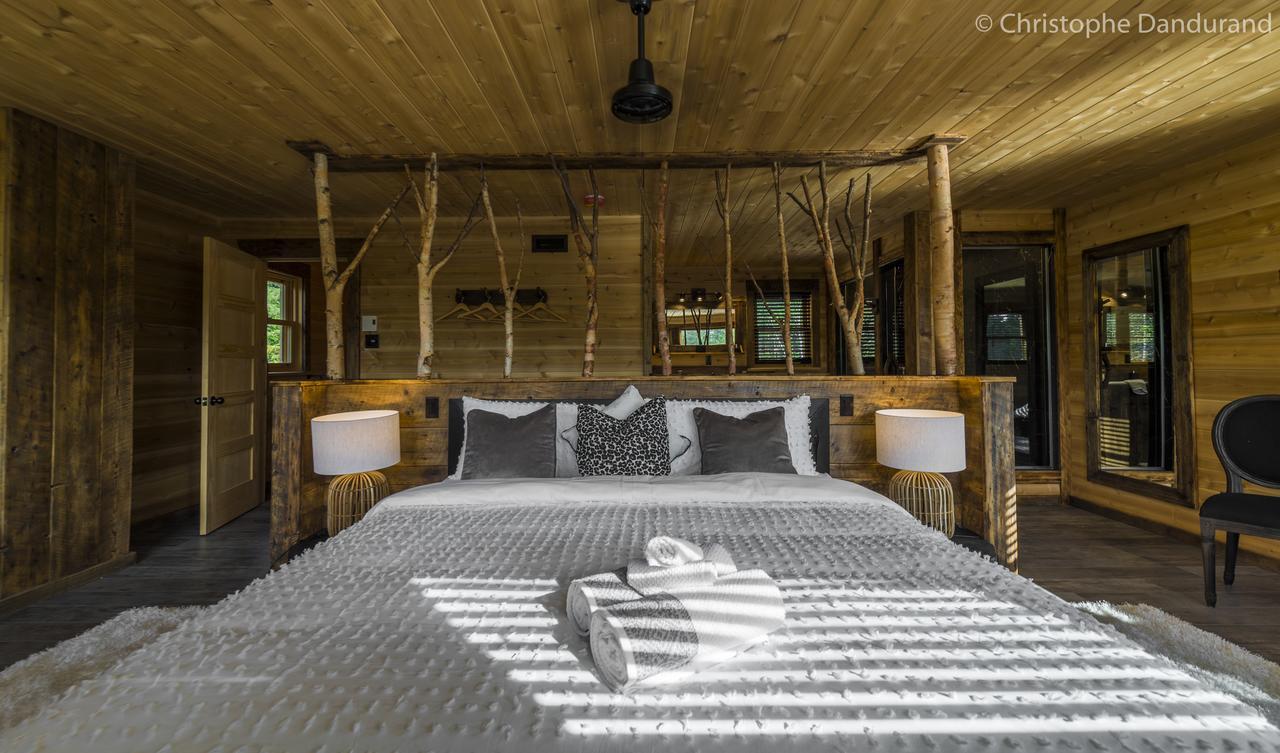 Chalet Tao Par Les Chalets Spa Canada Ла Мале Екстериор снимка